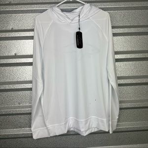 NWT Men’s Gregory Norman Lightweight Hooded Pullover (Stain on Front) - Size M